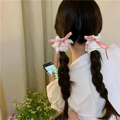 伴娘先拜堂